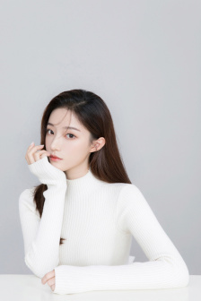 挺进邻居人妻雪白的身体韩国电影